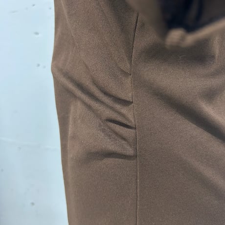 waist tuck Tee