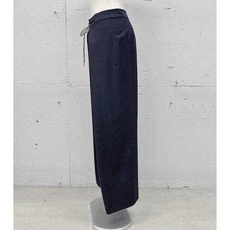 tuck wide pants