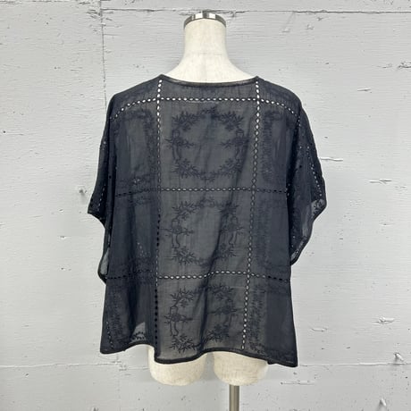 handkerchief poncho BL