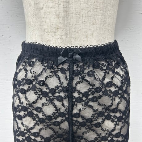 stretch lace leggings