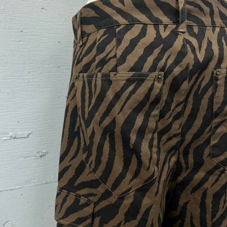 zebra cargo short PT