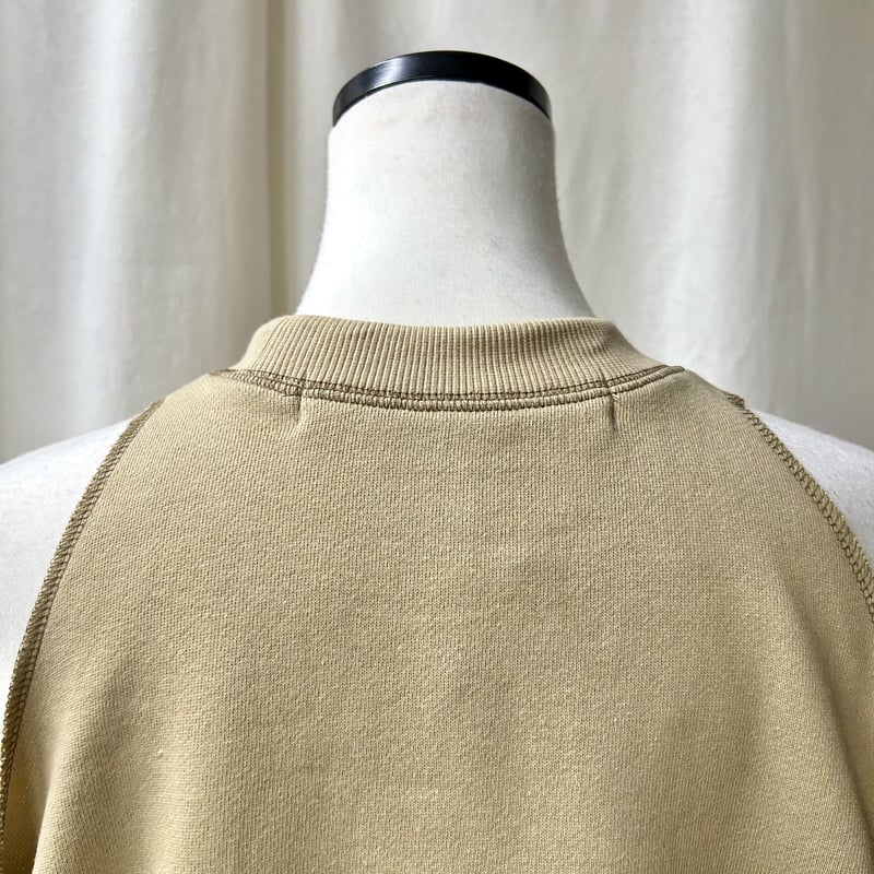 shoulder cut-out pullover(lightbeige) | PROVOKE...