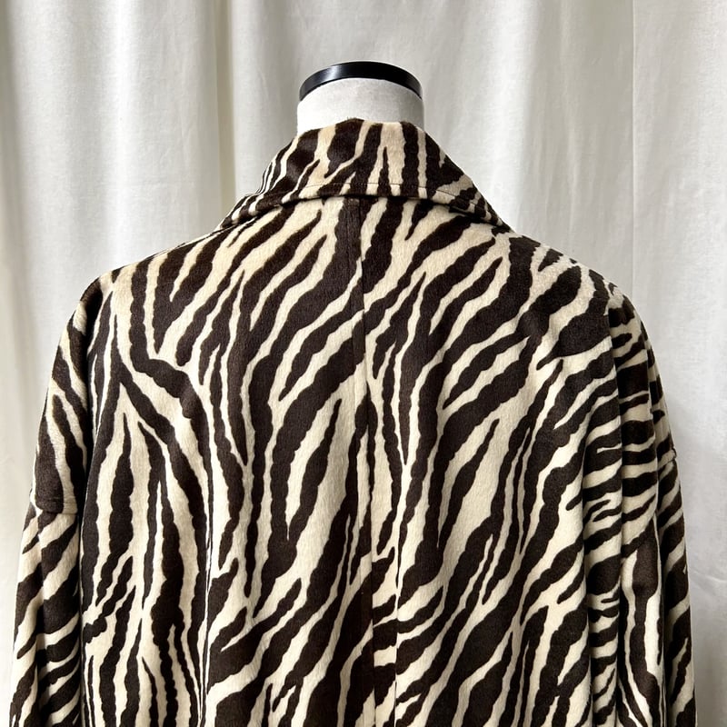animal pattern Pcoat(zebra) | PROVOKE design bo...