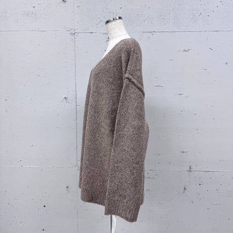 super big VN knit