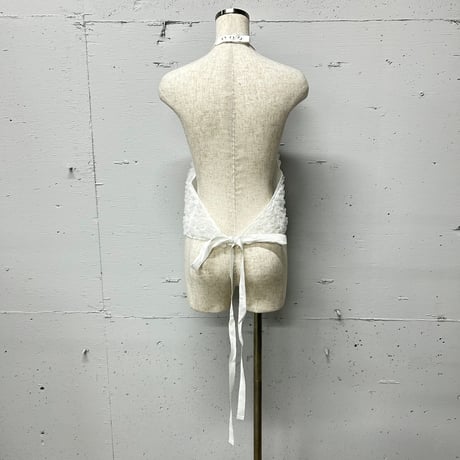 petal motif apron vest