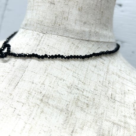 beads ribbon choker