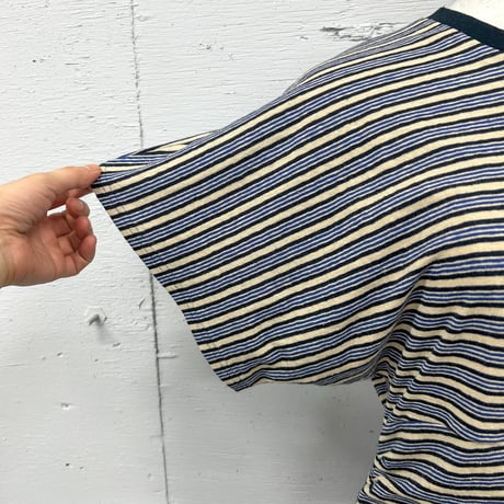 multi border tuck Tee