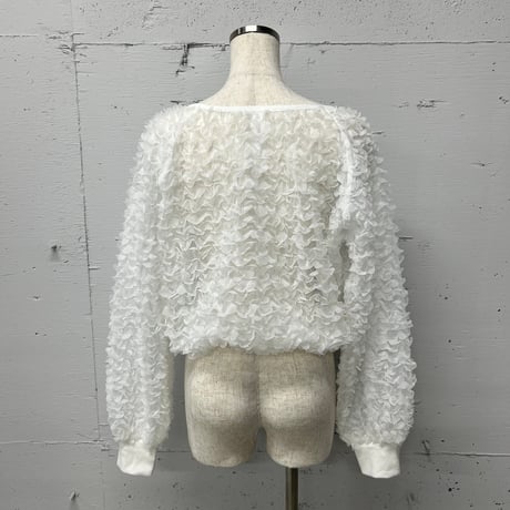 petal motif cropped pullover