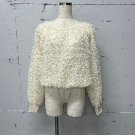 petal motif cropped pullover