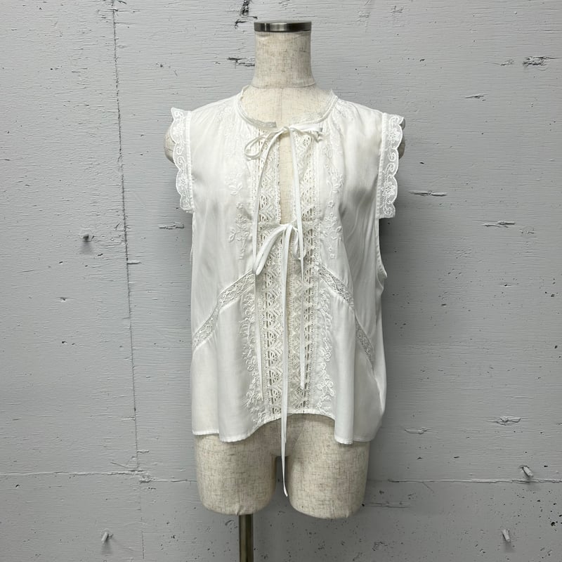 embroidery NS blouse | PROVOKE design boutique