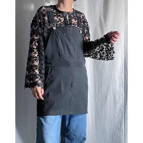 pinstripe jumper skirt(black)