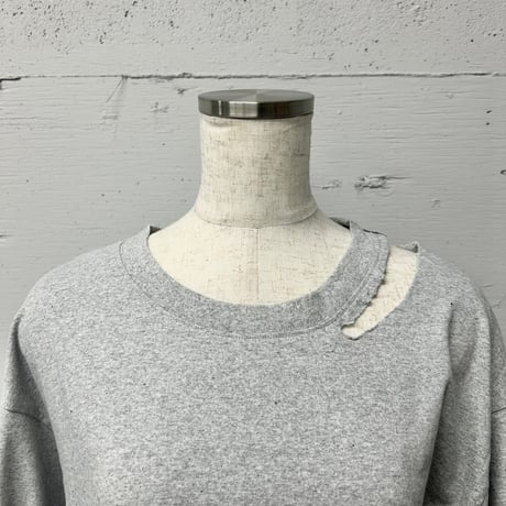cut out long sleeve T