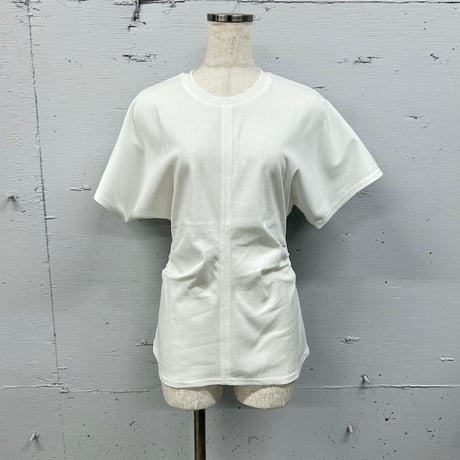 waist tuck Tee