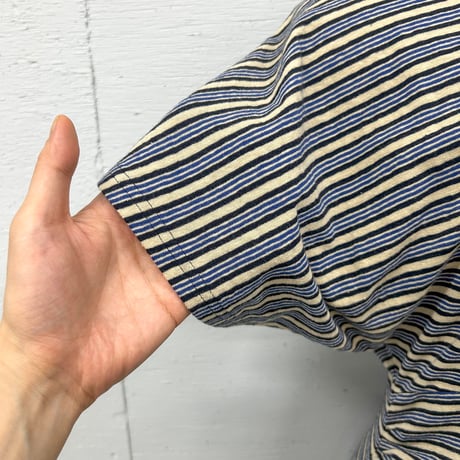 multi border tuck Tee