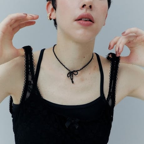 beads ribbon choker