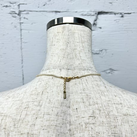 pearl ribonn choker