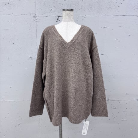 super big VN knit
