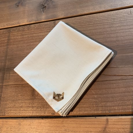 NECOREPA 刺繍ハンカチNo7　クリームベージュ茶トラ