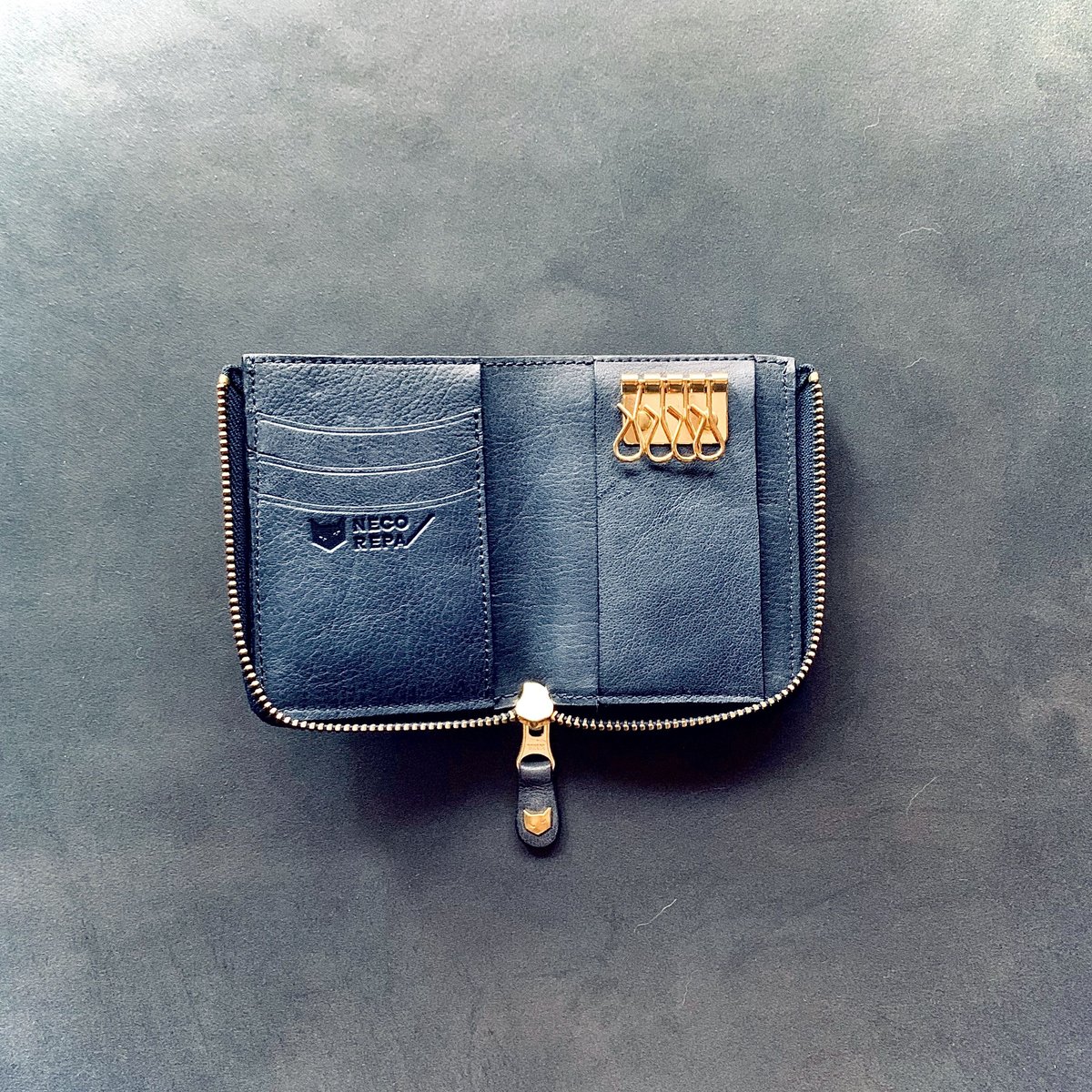 オールインウォレット ダークネイビー【kura】 | NECOREPA STORE