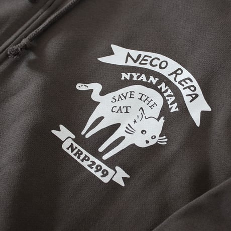 NECOREPA　びびり猫　ジップパーカー