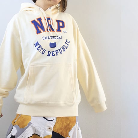 NRP22 パーカー