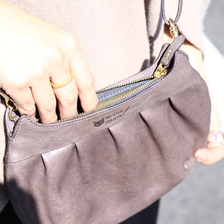 CAT FACE GATHER POCHETTE   SMALL