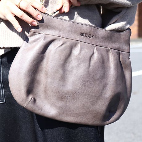 CAT GATHER POCHETTE  MEDIUM マルチK～O【kura】世界でたった１つ「Only one product in the world」