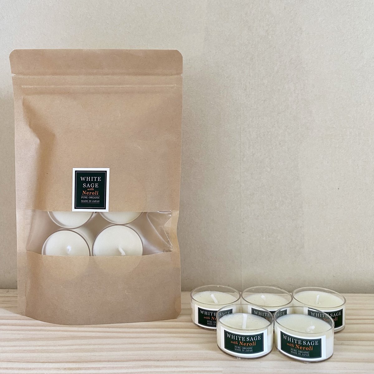 柱のキャンドル 未使用 ホワイト . クリーミーな香り付き 柱の