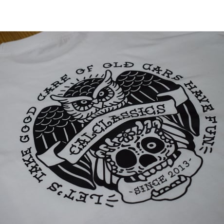 御守りイラストロゴTシャツ（白）