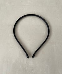 フェイクレザーカチューシャ