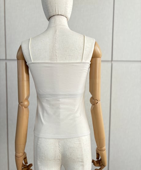 カップ付きベアキャミソール