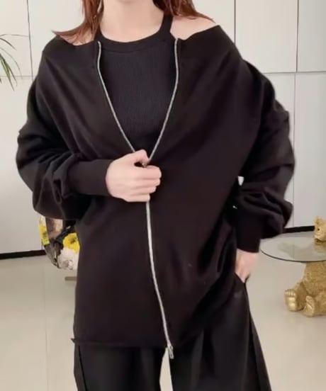 前後2WAYダブルジップスウェット