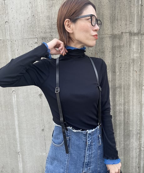 レザーサスペンダー