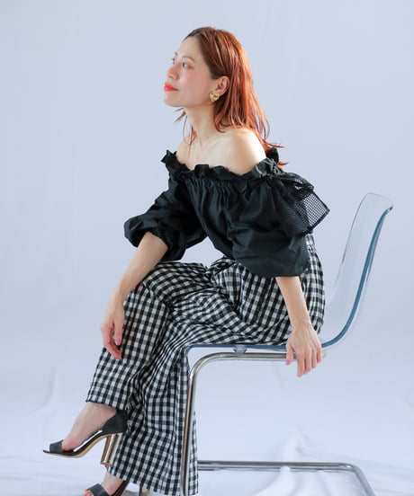 ＜In essence by Akiko Yamamoto.＞サイドリボンギャザーブラウス