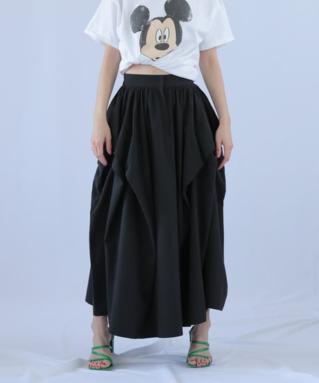 ＜In essence by Akiko Yamamoto.＞タックデザインボリュームスカート