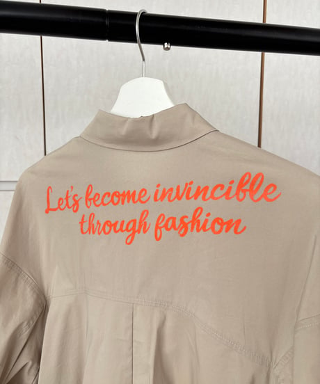 バックメッセージシャツ