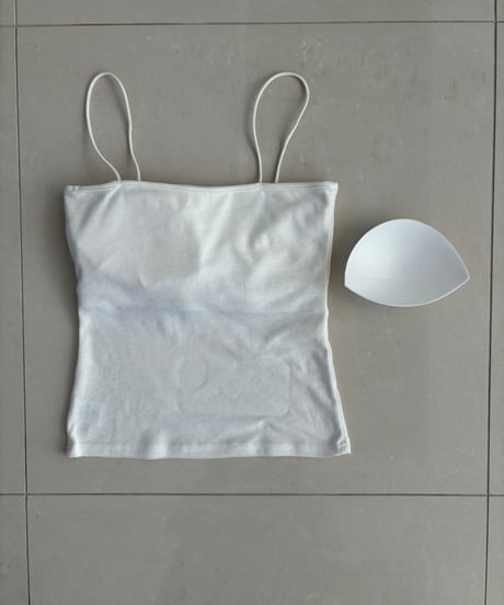 カップ付きベアキャミソール