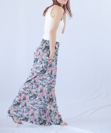 ＜In essence by Akiko Yamamoto.＞ソフトタックワイドパンツ