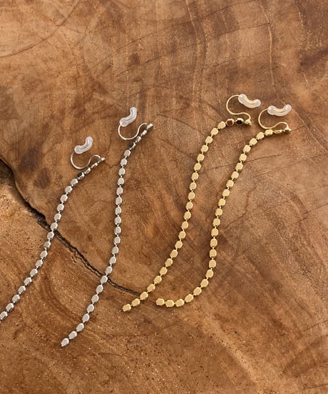 プレスボールピアス・イヤリング