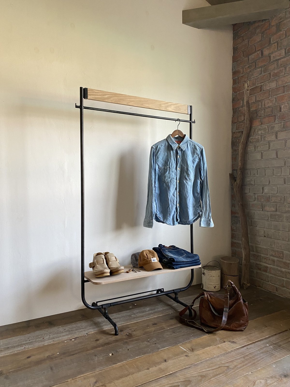 モビリグランデアイアンハンガーラック シンプル アイアン ハンガーラック W90 / W120 – KANADEMONO