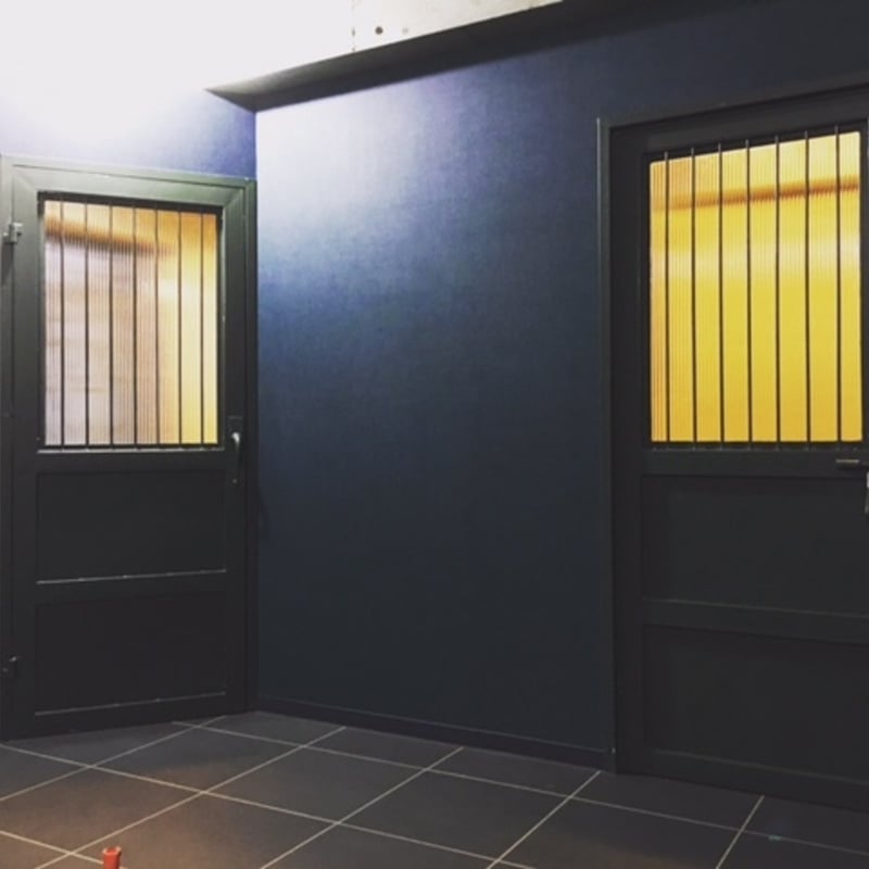 貴重　特別価格　鉄扉　アイアンドア　インダストリアル　防犯　扉　外枠付き 在庫確認必須※）数量限定 ID-01 アイアンドア 鉄扉 枠付