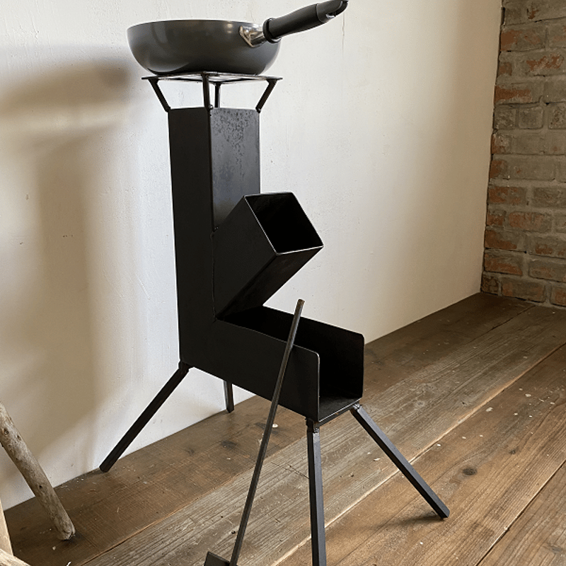 MOUNTAIN MAVERICK RAKETENOFEN　ロケットストーブ MOUNTAIN MAVERICK RAKETENOFEN ロケットストーブ MOUNTAIN