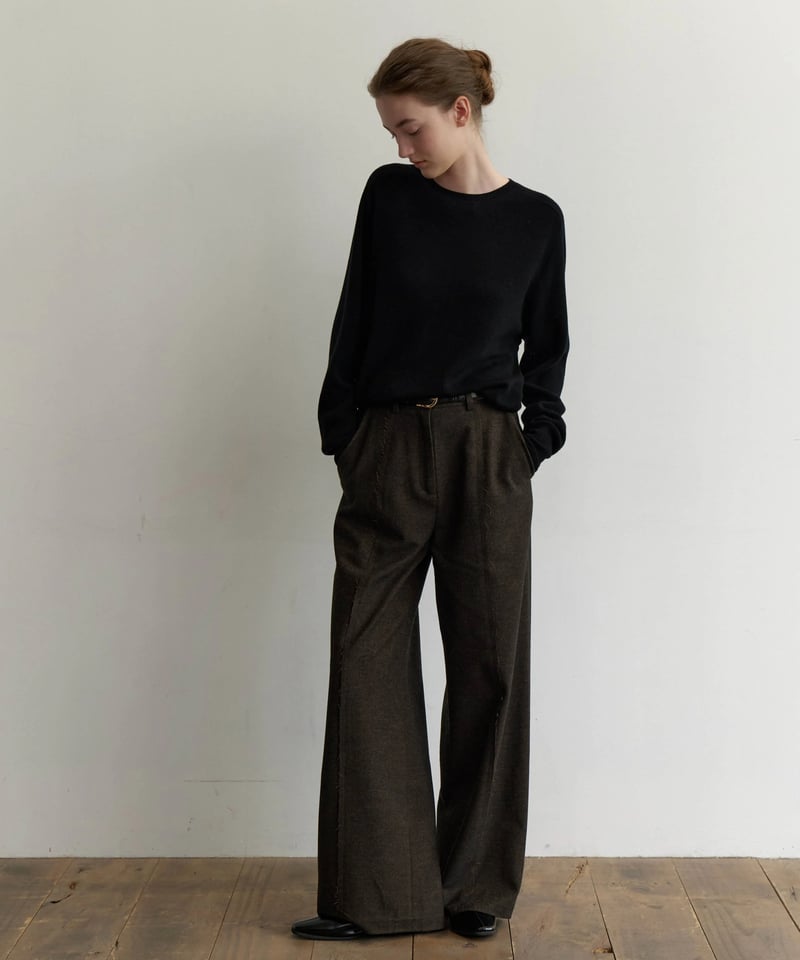 パンツ ALONE WOOL SLACKS パンツ ALONE WOOL SLACKS Wool Straight Slacks | Na.e