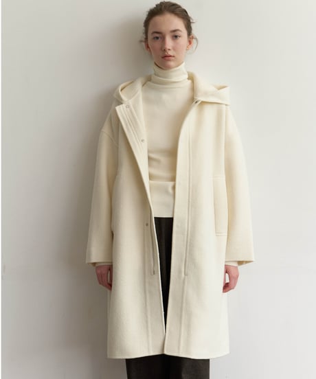 ナエ　nae. na.e ホワイト ロングコート　白 ナエ nae. na.e ホワイト ロングコート 白