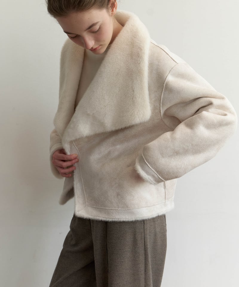 na.e. ナエ　リバーシブルウールコート　グレイ PRE-ORDER]Reversible Fur Coat_White | Na.e