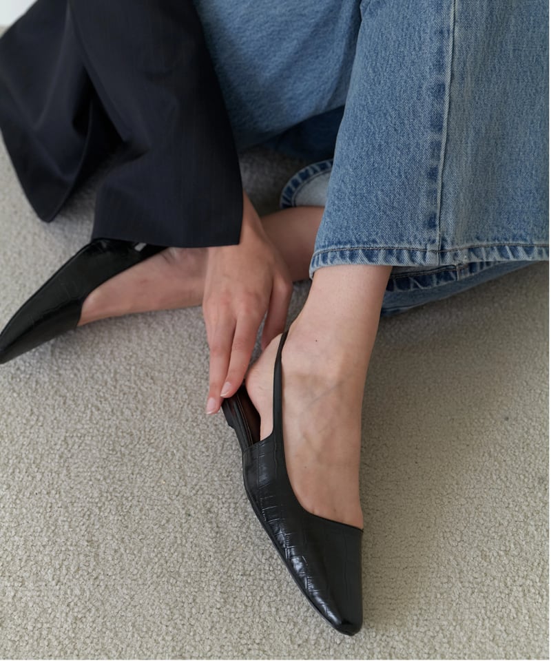 Na.e ナエ　パンプス　Urban Slingback Flats_Brown Urban Slingback Flats_Black | Na.e