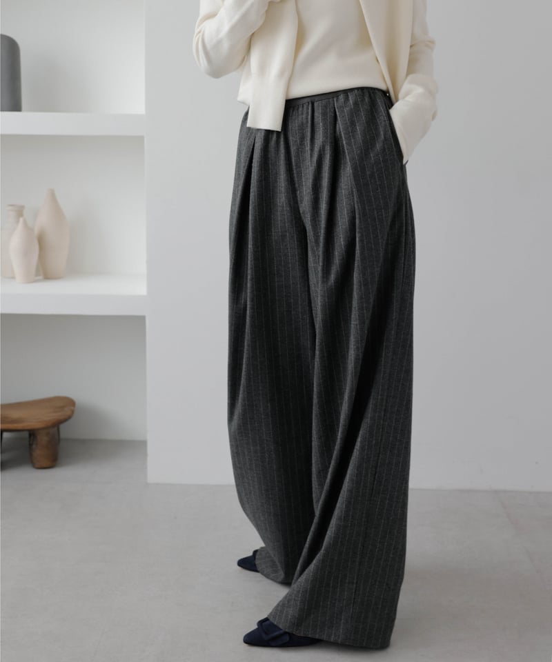 パンツ everyone relax-fit stripe easy pants everyone relax-fit stripe easy pants - メルカリ