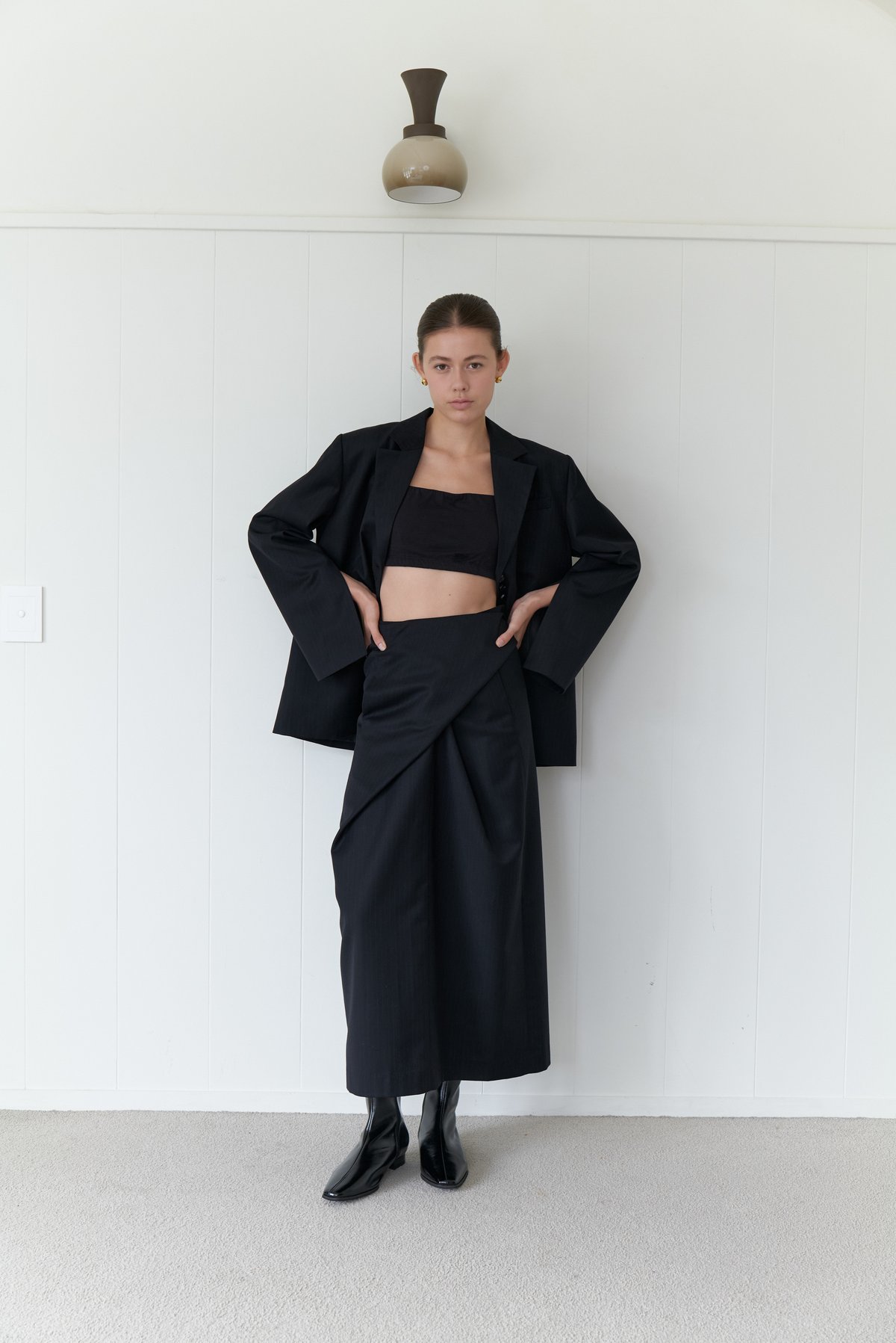 25年販売中　未使用　na.e 定価23,100円ストライプラップスカート Stripe Rap Skirt_Navy | Na.e