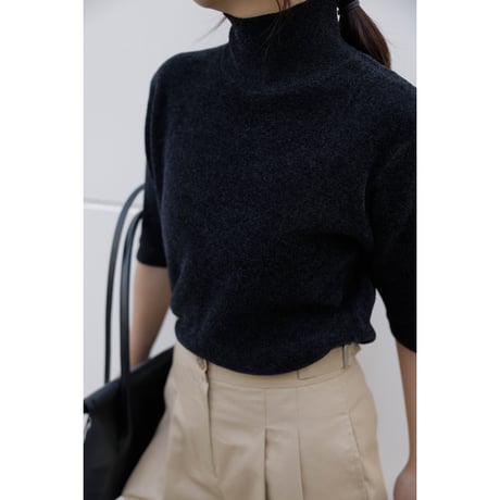 Fluffy Half Sleeve Knit