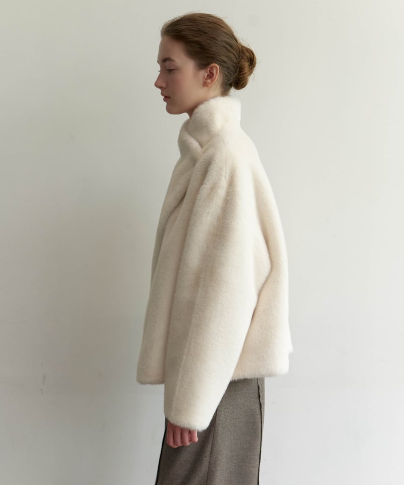 【新品未使用】na.e Reversible Fur Coat_White Limited PRE-ORDER]Reversible Fur Coat_White |